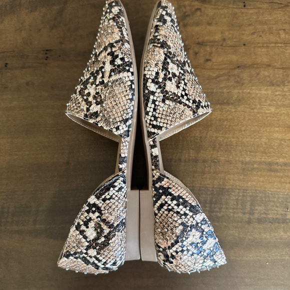 Steve Madden Talent D’orsay Flats Studded Pointed Toe Snake Print Tan Sz 8 NEW - Picture 6 of 8